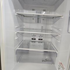 冷蔵庫大幅値下げしました🎵￥20,900→￥13,200　No2796　2ドア冷蔵庫　三菱　2019年製　容量146L　※冷蔵室、パーツ割れ・汚れあり(´;ω;｀)　リサイクルショップどりーむ天保山店の画像