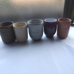 湯飲み色々 １個10円の画像