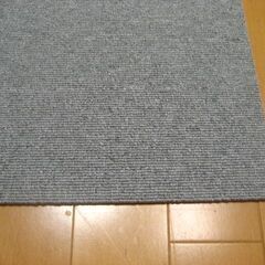 日本製タイルカーペット１枚１４０円＜５１４４＞・在庫１０枚・訳あり品・未使用品の画像