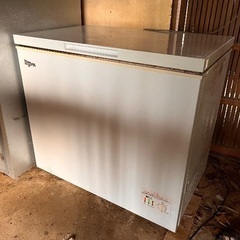 冷凍庫　280リットル　ヒジル