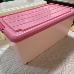 衣装ケース 2個