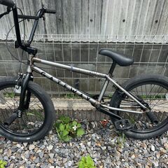 CULT GATEWAY BMX STREET VANSタイヤ ...