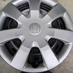 ホンダ N BOX 純正スチールホイール（ホイールカバー付き）の画像