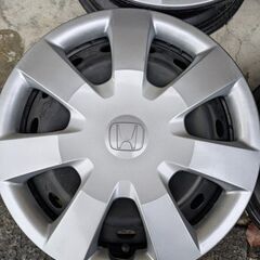 ホンダ N BOX 純正スチールホイール（ホイールカバー付き）の画像