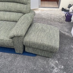 超美品　2人掛けソファ＆オットマン　グリーン系の画像