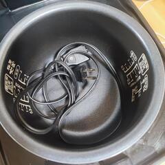アイリスオーヤマ  炊飯器 絶品ごはん 3合炊き　DKRC-MD30-REの画像