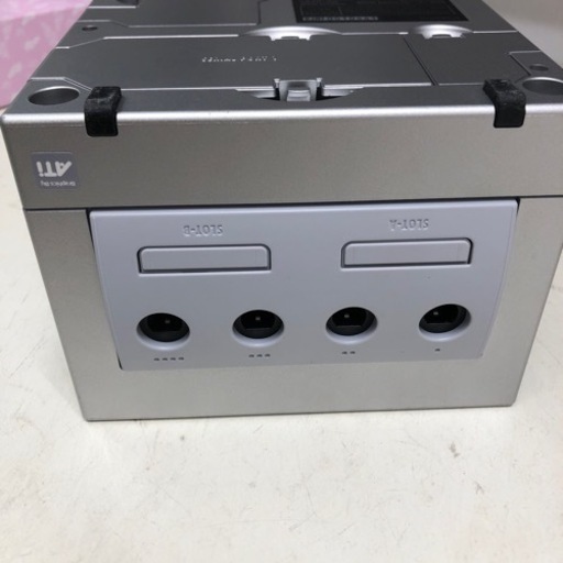30日保証付き！Nintendo GAMECUBE 【1060003728041】
