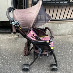 ベビーカー　の画像