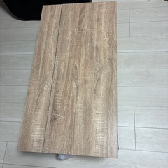 昇降式テーブル