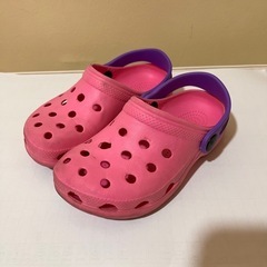 西松屋　クロックス風サンダル　16cm