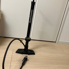 自転車　空気入れの画像