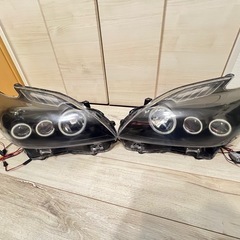 zvw30プリウスツリングヘットライトの画像