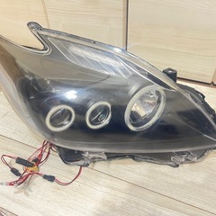zvw30プリウスツリングヘットライトの画像