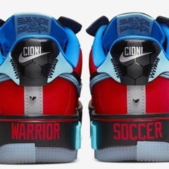 NIKEドーレンベッカー アメリカ限定スニーカーの画像