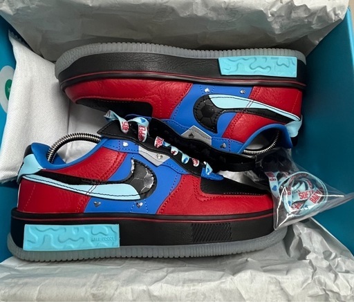 NIKEドーレンベッカー アメリカ限定スニーカー