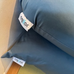 ヨギボー　セット　Yogibo Premium Support & Mini Zoola Cover set 
 の画像