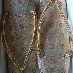 綺羅びやかな草履（お揃いのバッグあります）