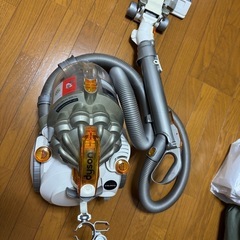 ダイソンDC08の画像