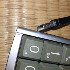 USBハブ付テンキー（シルバー）NT-2UHSVの画像