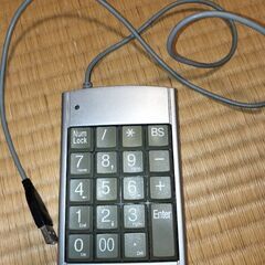 USBハブ付テンキー（シルバー）NT-2UHSV