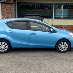 Toyota aqua の画像