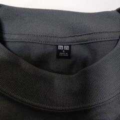 【お取引中】ユニクロ　コットンボクシーTシャツの画像