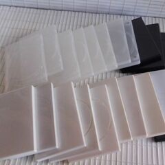 DVDのケース　たくさん　