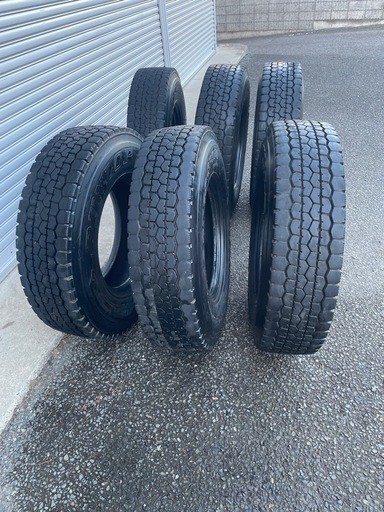 ダンロップミックスタイヤ225/90R17.5中古6本