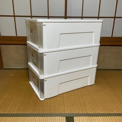 【お引き渡し先決定済み】【使用期間1年未満 美品】衣装ケース 3個セット押入れサイズ ②の画像