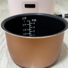 炊飯器の画像