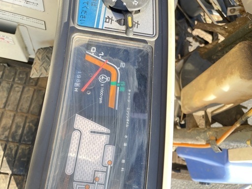 埼玉発　イセキコンバイン　ビバ320 中古品　稼働時間は198時間　動作確認済み