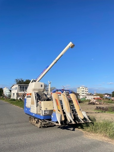 埼玉発　イセキコンバイン　ビバ320 中古品　稼働時間は198時間　動作確認済み