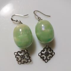 ピアス1