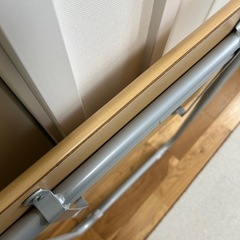折りたたみ机の画像