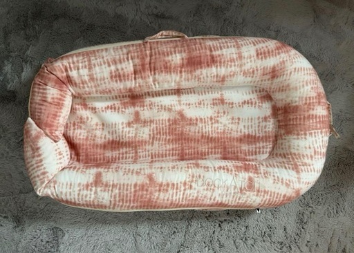 ドッカトットデラックスプラス　0〜8ヶ月用 DockATot