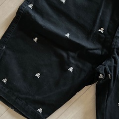 メンズパンツ💙刺繍付き　美品の画像