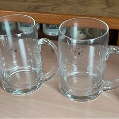 ビールジョッキ4個の画像