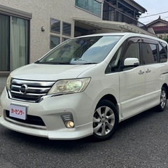 日産 セレナ 23年です 距離3万です 車検8年3月までですコミ...