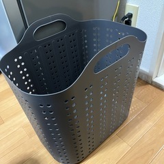 洗濯物カゴ