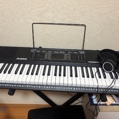 電子ピアノ
