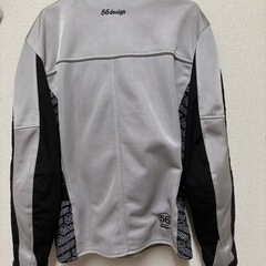 夏物ライダースの画像