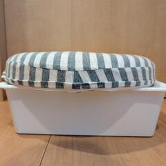 美品　産後必須な低反発もちもちドーナツクッション　カバー付きの画像