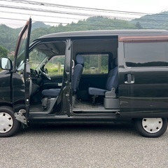 低走行9万キロ台の働く車入りました‼️ オートマ車‼️月々9千円〜分割可‼️働くくるま軽バン入りました！車検2年付き！【名義変更代込み】車内広い！人気のダイハツカーゴ‼️HDDナビ付き☆走行中DVD見れます☆両側スライドドア☆全席オートウィンドウ☆ドラレコ付☆そのまま乗って帰れます‼️の画像