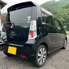 低走行8万キロ☆特別仕様車☆月々9千円〜分割払い可‼️ 車検2年付き！【名義変更代込み】☆スズキ ワゴンRスティングレー☆Bluetoothナビ付き☆走行中DVD見れます☆プッシュスタート☆ドライブレコーダー付きのフル装備☆純正アルミ☆そのまま乗って帰れます！の画像