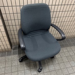 キャスター付き　ビジネスイス　2脚セット
 