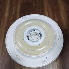 LEDシーリングライト [8畳 /昼光色 /リモコン付属]
の画像