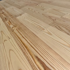 【DIYグレード大特価】信州赤松無垢フローリング無塗装品 1820×15×152(mm) 6枚入！在庫48ケースほどありますので複数の方へ販売できます。の画像