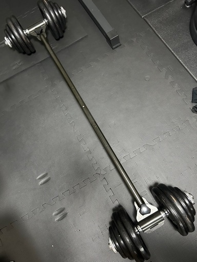 インクラインベンチ、ダンベル30kg×2、シャフト