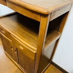 あげます【天然木】シンプルでコンパクトなキャビネット｜収納力抜群！引き取り限定の画像