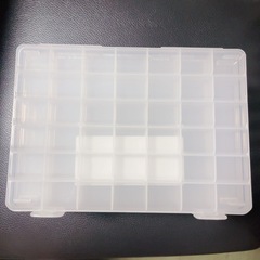 仕切りケース　10個セットの画像